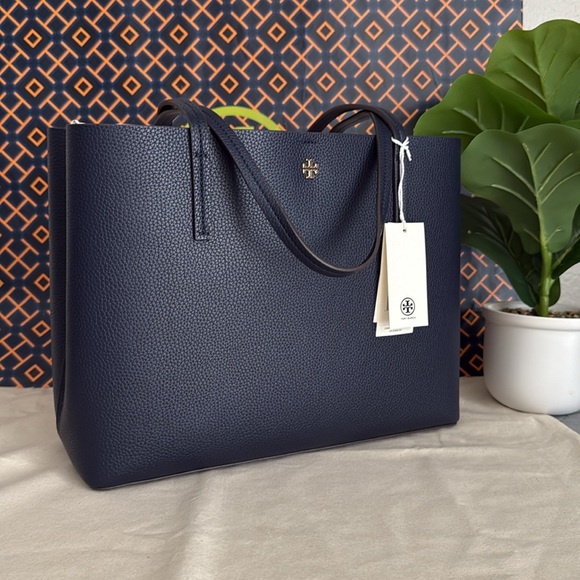 NWT ,Tory Burch Blake center zip Navy Blue with gold hardware Tote Bag - Picture 2 of 16